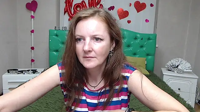 Czat XXX na żywo – MeganPirs