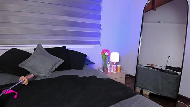 Tamia_25 现场XXX聊天