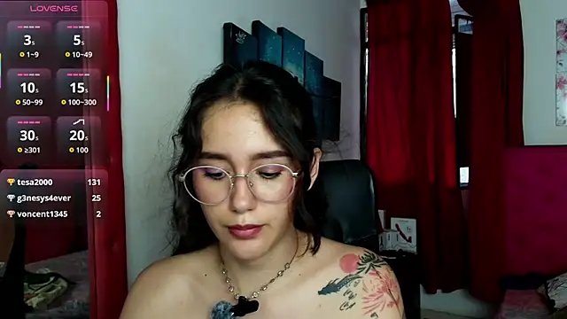 Chat +18 de miley_blue_ ao vivo