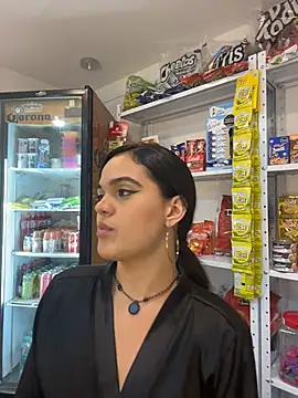 Bella-Ferrer élő XXX-chatje