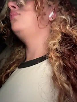 Joyce-fire Live XXX-Chat