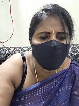 Siri_telugutamil95's Webcam Show