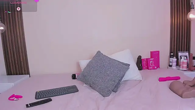 Chat XXX Live mia_gold_