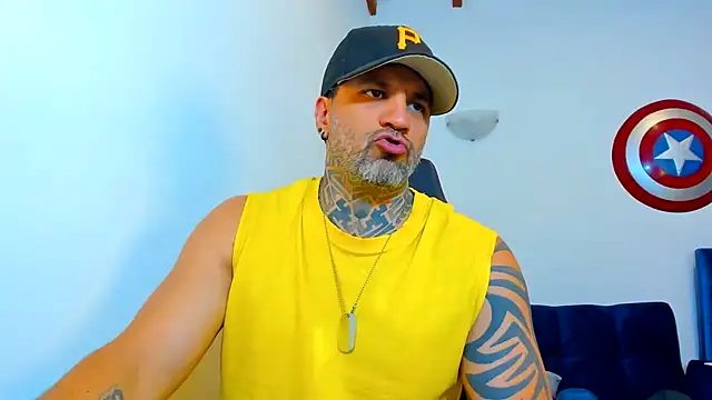 JoshRigby's Live XXX Chat