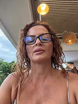 CioniWeiss – Naživo XXX chat