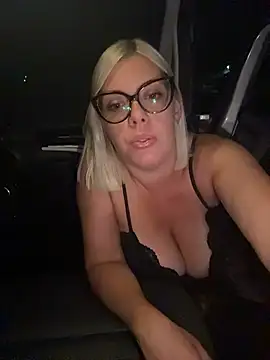 EvaWellyn Live XXX chat