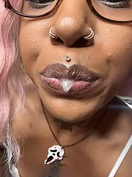spookiebaddie's Webcam Show