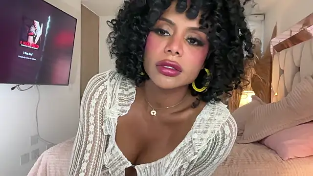 HOT_LADY_777 XXX чат на живо