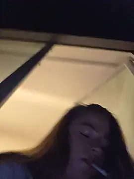 Luna_Lynn Adlı Modelin Canlı XXX Sohbeti