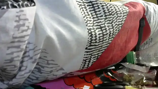 Sweet_monster36 webkamerás műsora