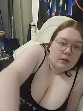 Sexycurvyemilyy Live XXX-chat