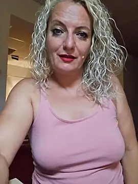 XXX chat uživo modela LadyTouch