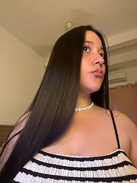 Nhefertary Chat XXX in diretta