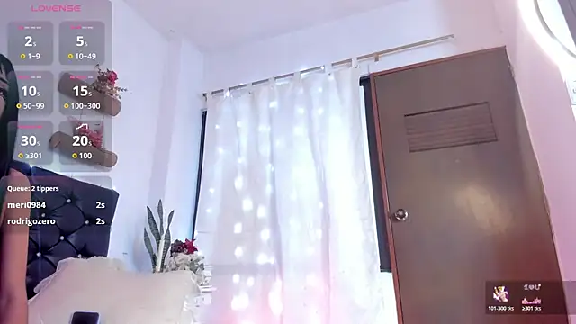 NohaNicole Chat XXX in diretta