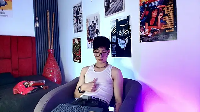Chatroom XXX en direct de BLAKE___01