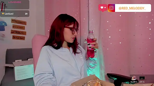 Онлайн чат XXX RedMeloddy