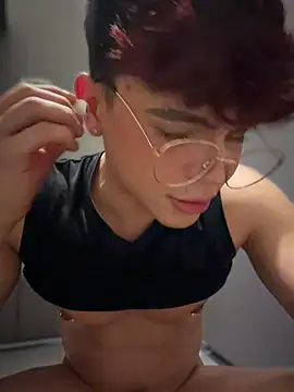 Show modela PRINCE_STEV na web-kameri