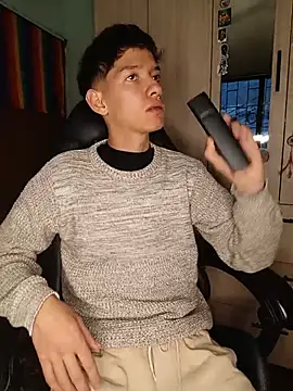 heyy_noah11 – Naživo XXX chat