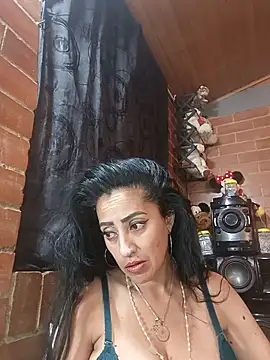 Alexandrina Adlı Modelin Canlı XXX Sohbeti