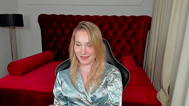 ElaraVoltage Live XXX-Chat