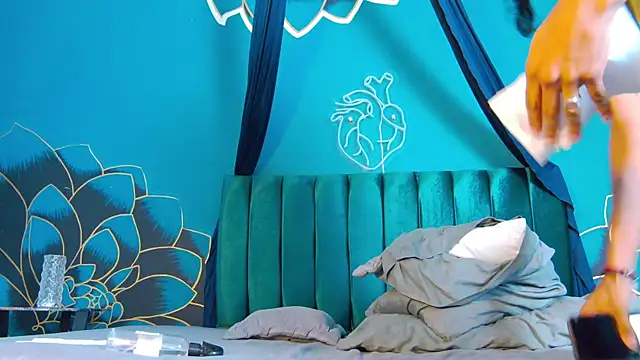 XXX chat uživo modela maxi_max0