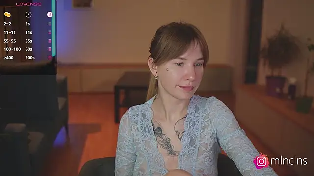 mel_collins Adlı Modelin Canlı XXX Sohbeti
