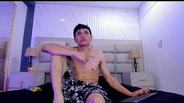 Онлайн чат XXX Hydan_