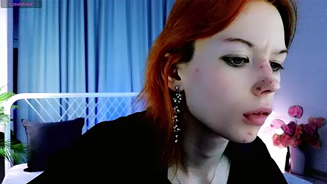Kiara_Age: онлайн-секс-чат