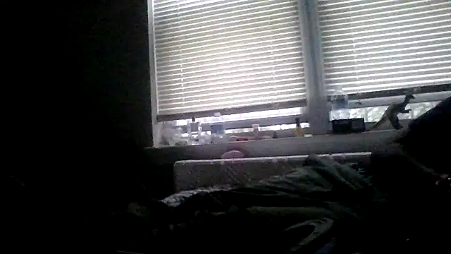 Chatroom XXX en direct de BedazedFirefly