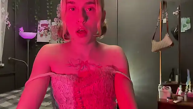 Miss_Amy00 – Kamerová šou