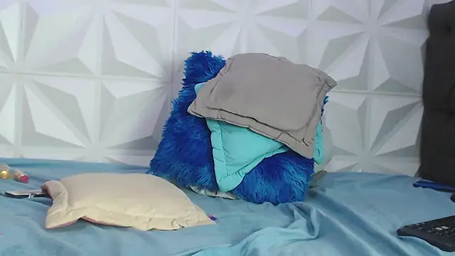 Kandyy_ élő XXX-chatje