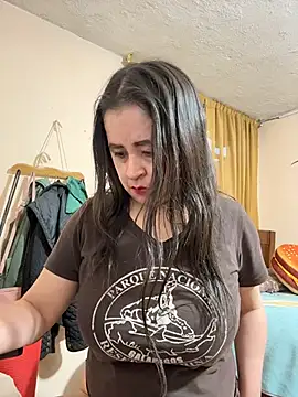 latinfemale 现场XXX聊天