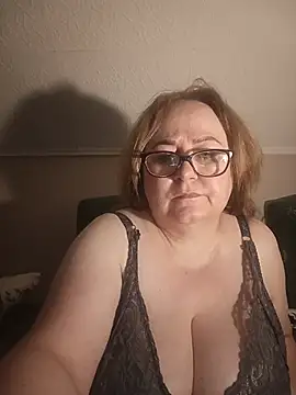 Iwenne's Live XXX Chat