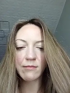 KattyLuuu's Live XXX Chat