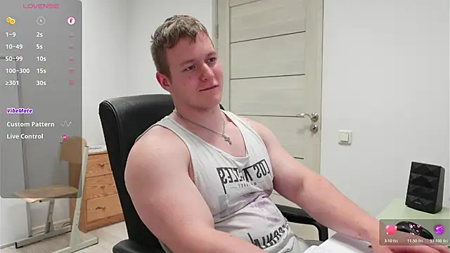Онлайн чат XXX Richard_Dullas