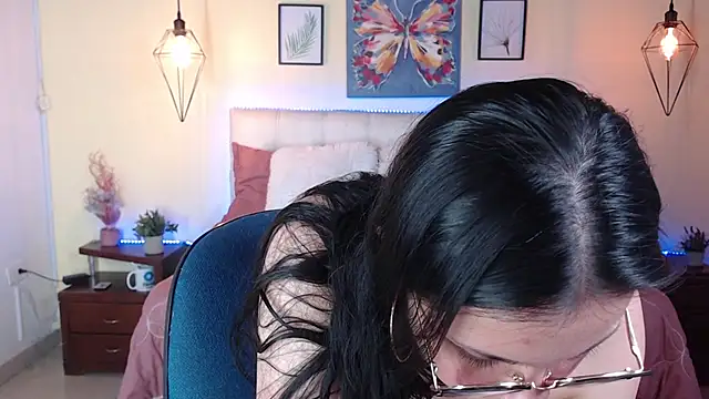 Megan_05_'s Live XXX Chat