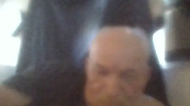 הופעת וובקאם של Rootpass222