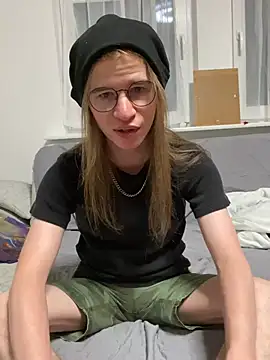 YoungSebi 现场XXX聊天