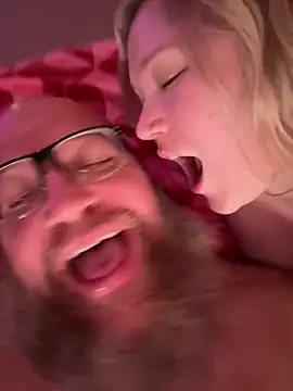 عرض كام PiggyRose