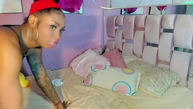 Chatroom XXX en direct de HUGE_BLACKCOCK