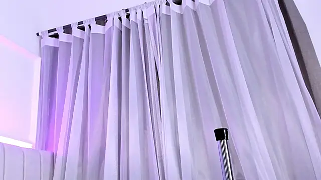 ada_belucci – Naživo XXX chat