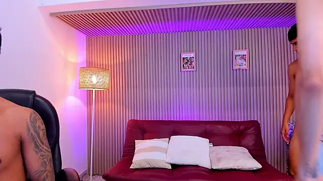 XXX chat uživo modela Fun_BoysW