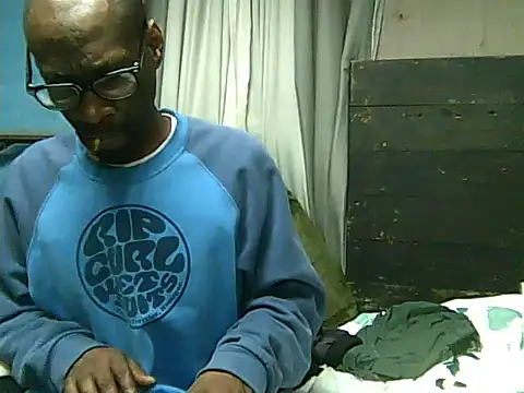 Toyboya6 Live XXX Chat