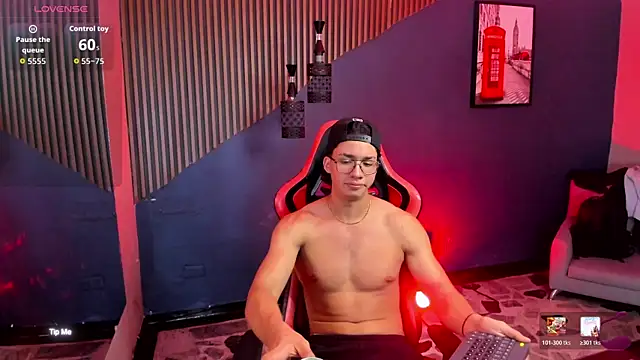 Axxel_Muscle Live XXX-Chat