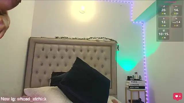 Chat +18 de kristy_calderon ao vivo