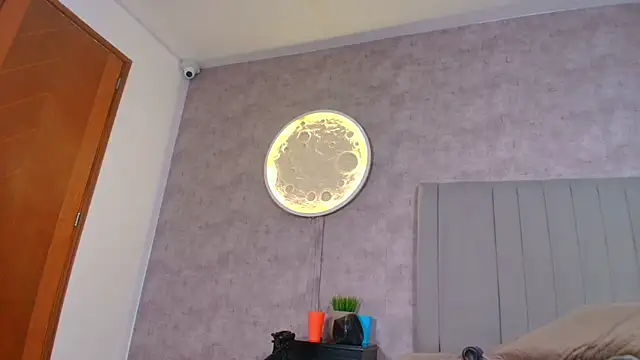 Chat +18 de karla-ruiz ao vivo