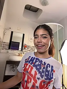 KellyOlsenbe Chat XXX live