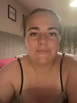 Show de Bustygem_ na webcam