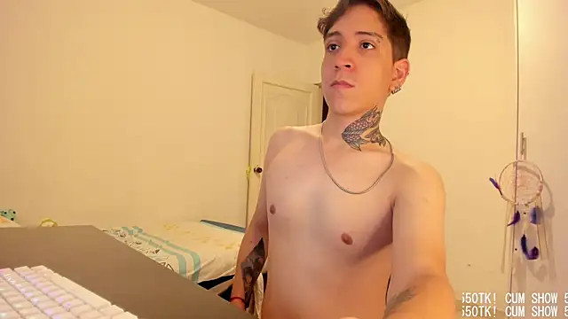 Michael_v77 Obrolan Langsung XXX