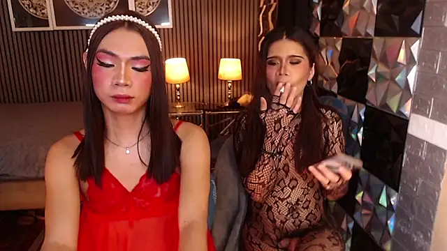 AudreyMilesTrans Pertunjukan Webcam